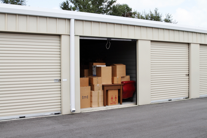 Using Self-Storage to Prepare Your Vacation Home for Rentals