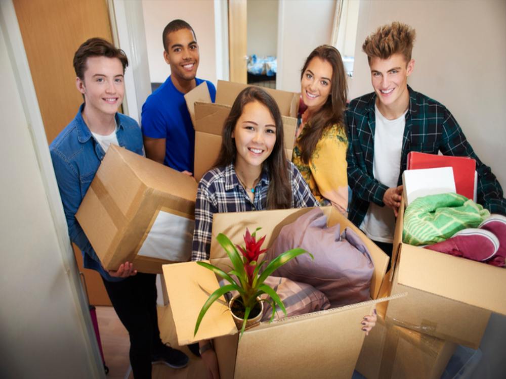 Student storage solutions for semester breaks and temporary moves